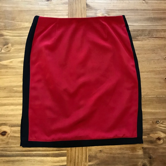 Red and black Worthington skirt Sz. 16 - Picture 2 of 8